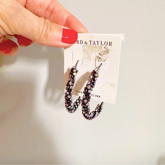 Lord and Taylor Iridescent Purple Pink Hoop Earrings Retro NWT NEW - Picture 7 of 7